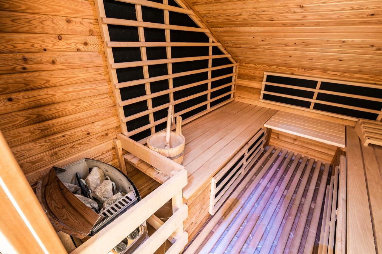 Luxury Apartment Ana With Hot Tub Visnja Gora Bagian luar foto